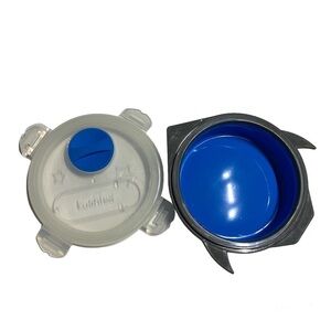 Kushies SiliBot silicone container blue rocket